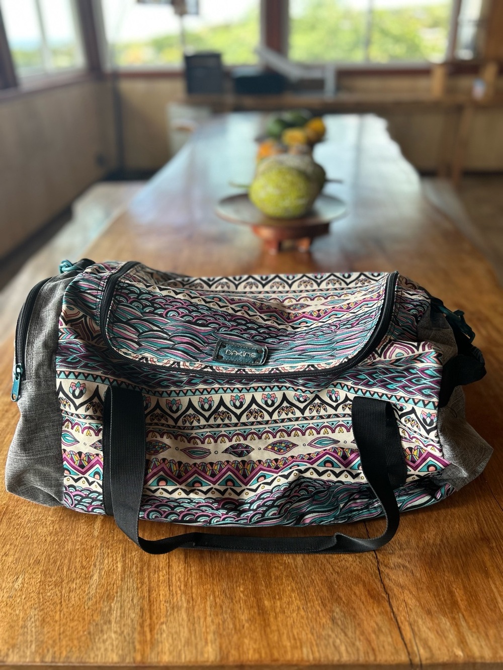 Dakine Aztec Pattern Duffle Bag Travel Gym Skater Hawaii Surfer Tribal Duffel